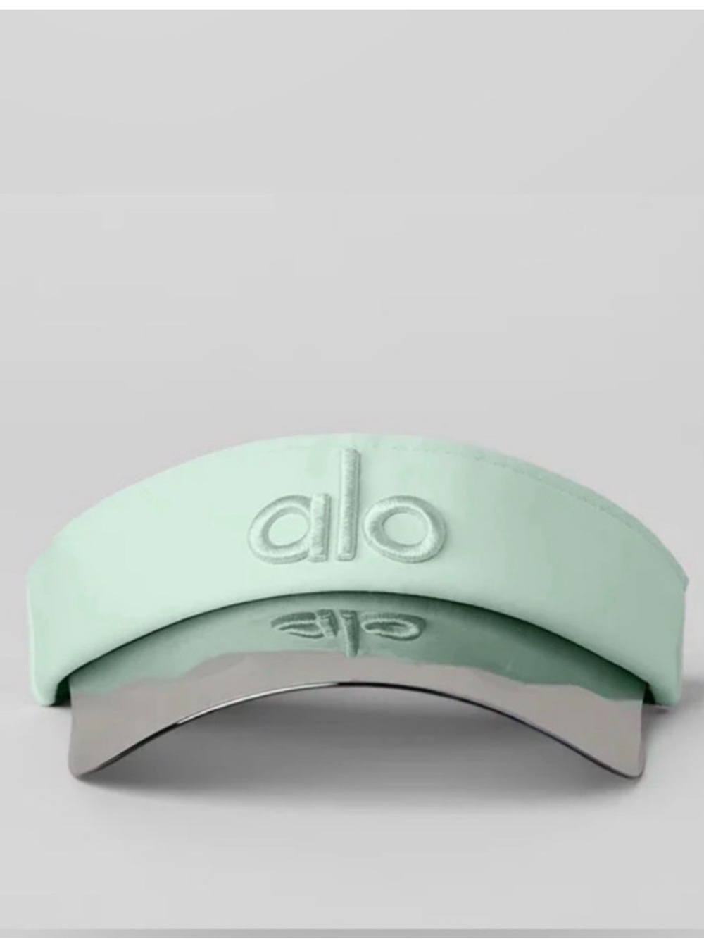 ALO Yoga NWT Spearmint Visor